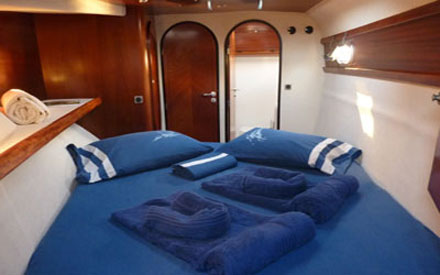 Ecocrociere - Cabina di prua con bagno privato - Catamarano